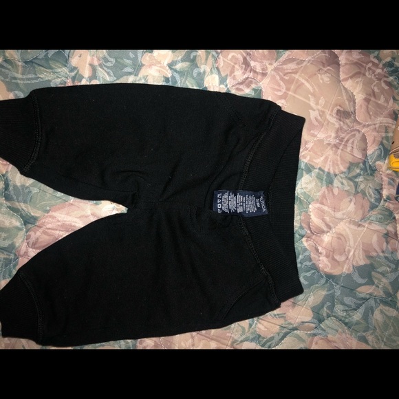 3-6 months & 6 months clothing - Picture 5 of 8